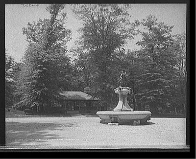 Fountain and pavilion, Cherokee Park, Louisville, Ky.