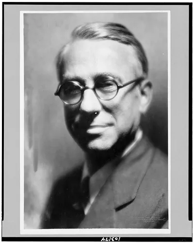 [John Erskine, head-and-shoulders portrait, facing left] / Pirie MacDonald, photographer-of-men, New York.