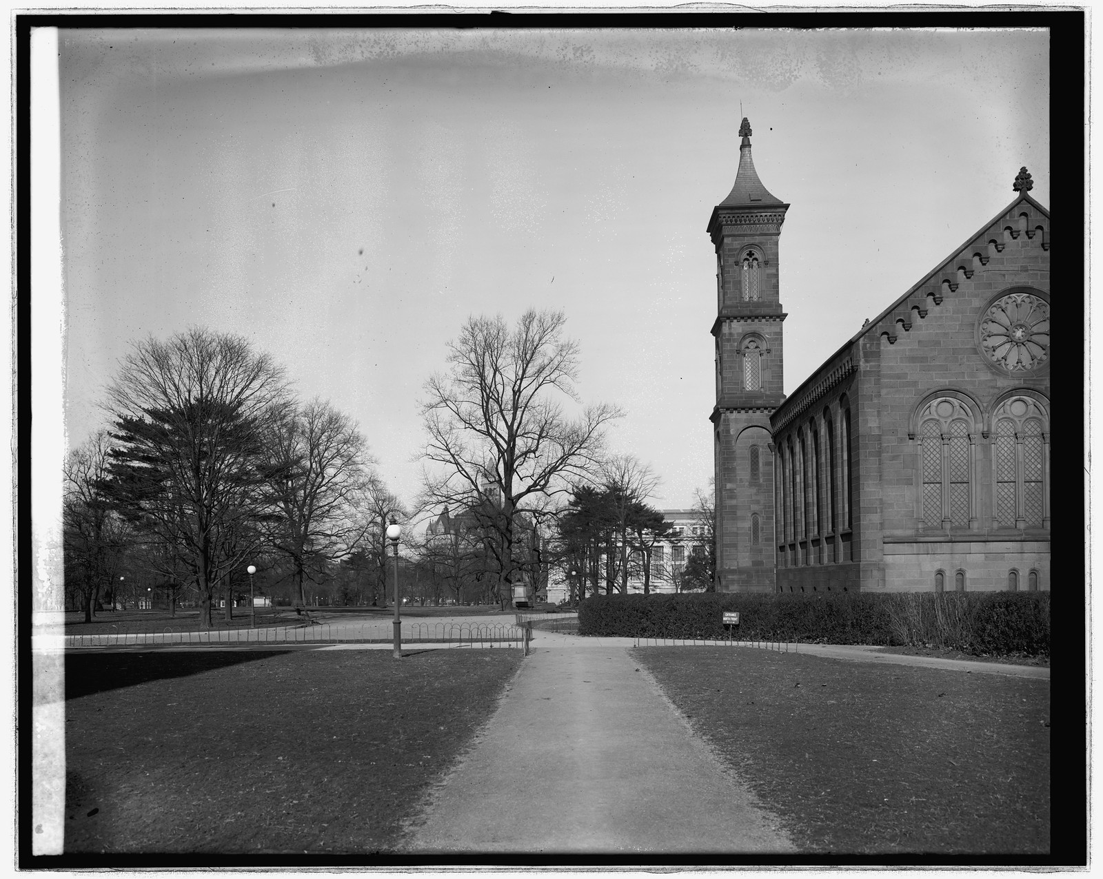 Barrett Co., Freer Gallery & Smithsonian, [Washington, D.C.], [between 1920 and 1921] — historic photograph