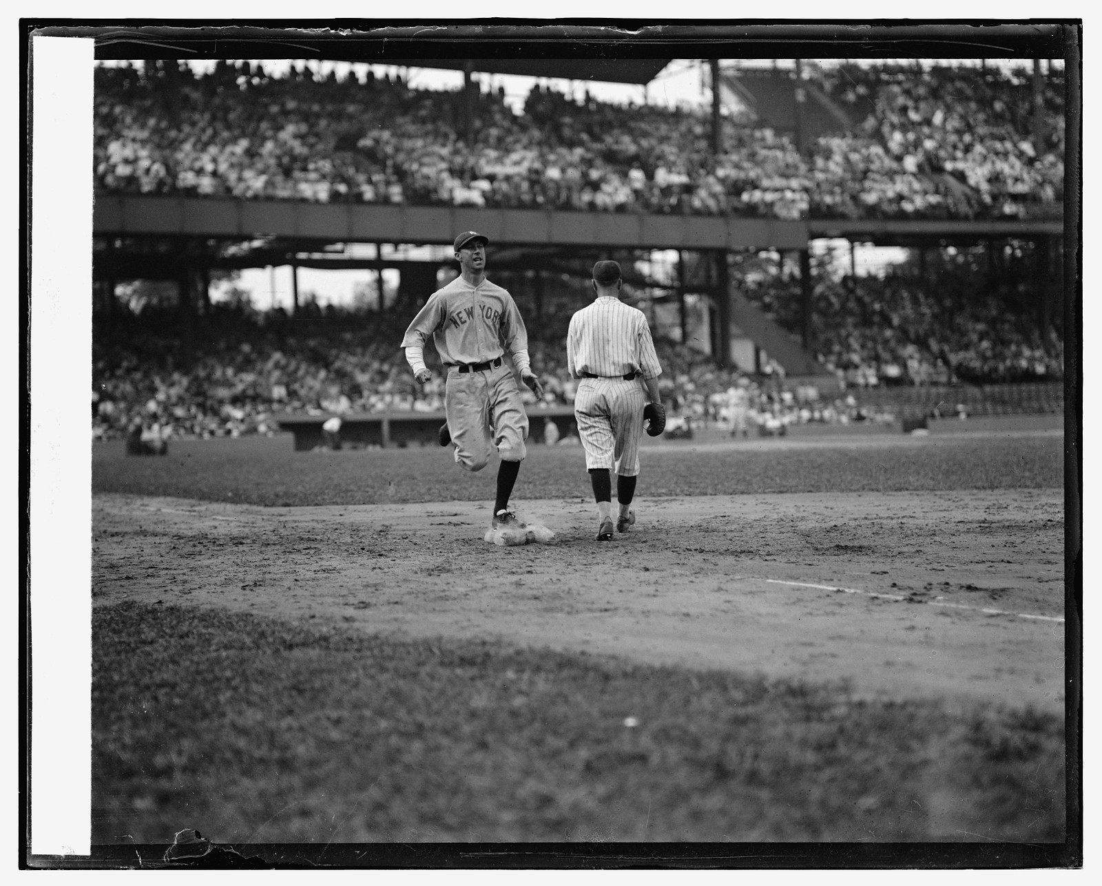 Dugan, N.Y., [1925] — historic photograph