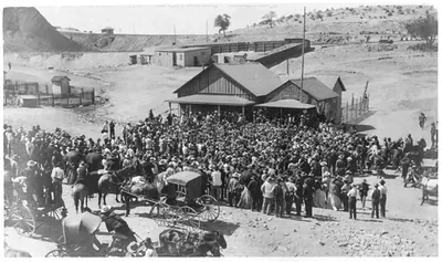 [Outbreak of violence at a lumber yard, where 2 Metcalf brothers, Americans, were stabbed to death, Cananea, Mexico]