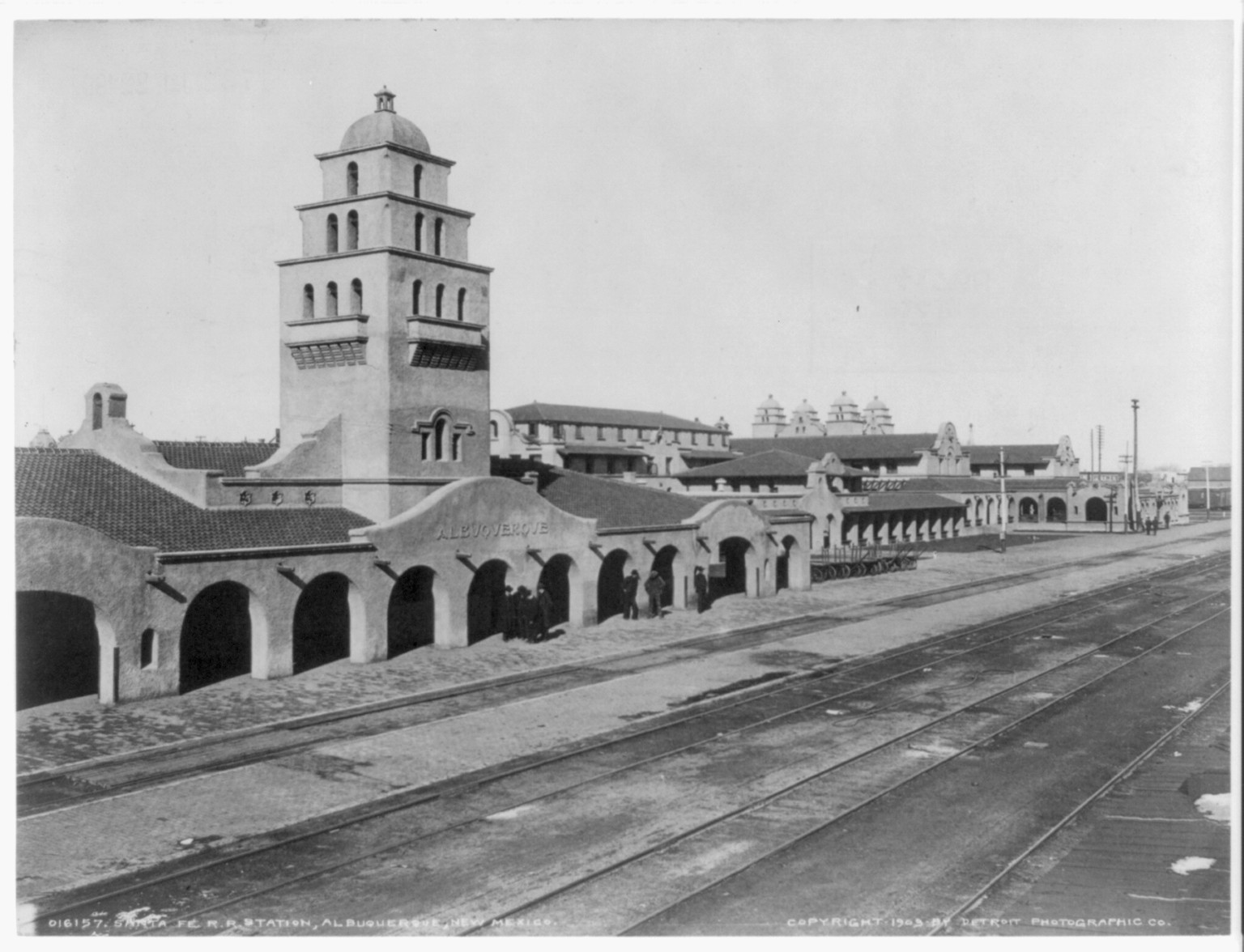 [Santa Fe Railroad Station, Albuquerque, New Mexico], c1903. — historic photograph