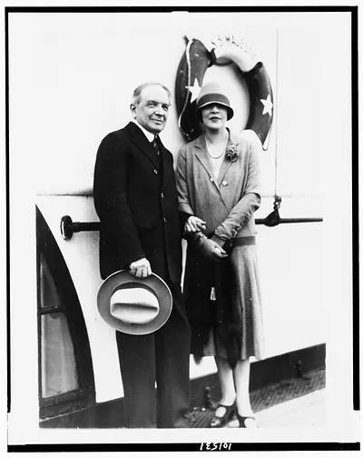 W.C. Durant, motor magnate, & wife / photo. by Bain News Service, New York.