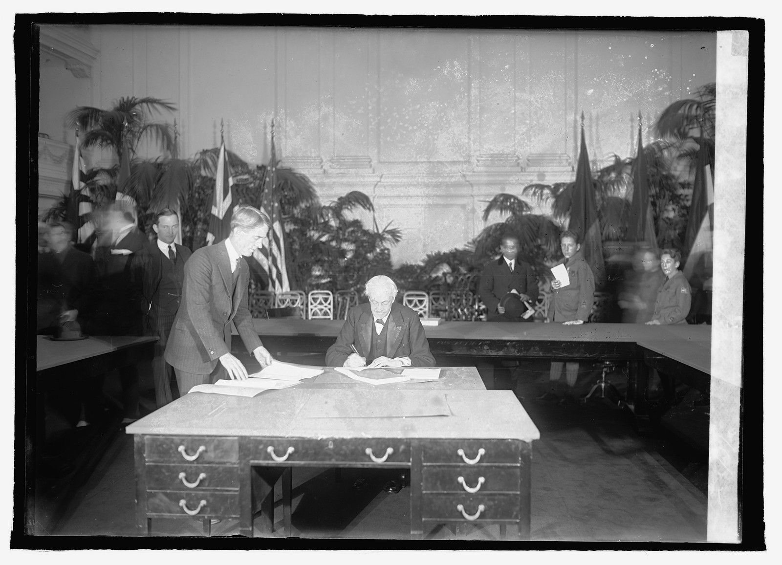Balfour signing treaties, 2/5/22, [19]22 February 5. — historic photograph