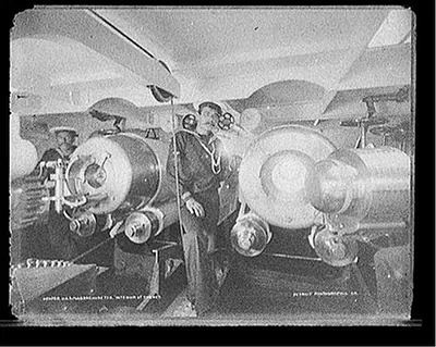 U.S.S. Massachusetts, interior of turret
