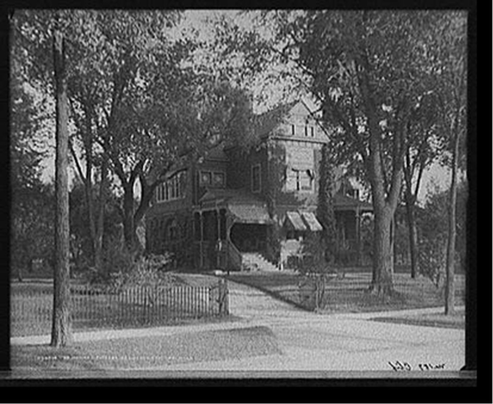 Dr. Henry C. Potter's residence, Saginaw, Mich., [between 1900 and 1910] — historic photograph