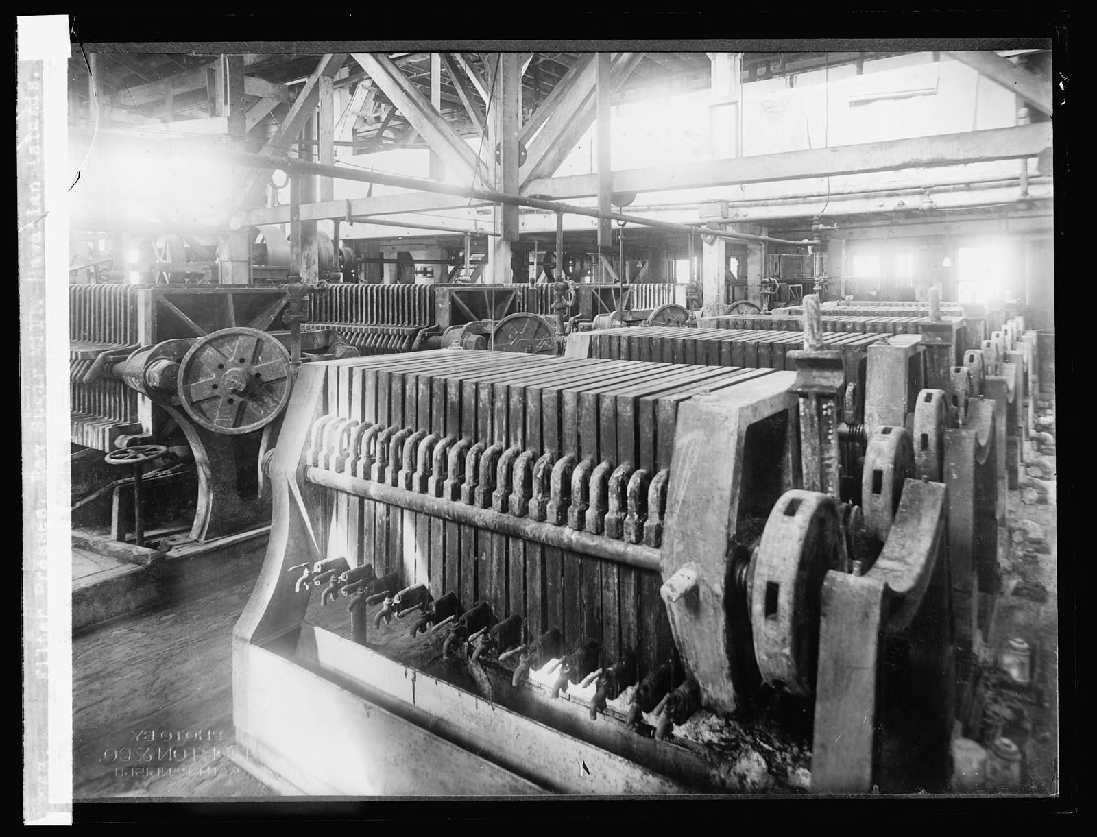 Filter Presses. Raw sugar mill. Hawaiian Islands, [between 1910 and 1920] — historic photograph