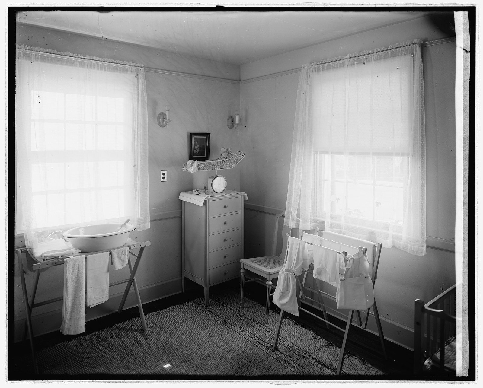 [Child's bedroom], [between 1910 and 1920] — historic photograph