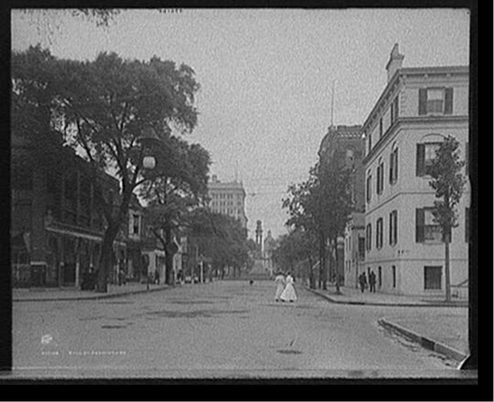 Bull St. [Street], Savannah, Ga., c1907. — historic photograph