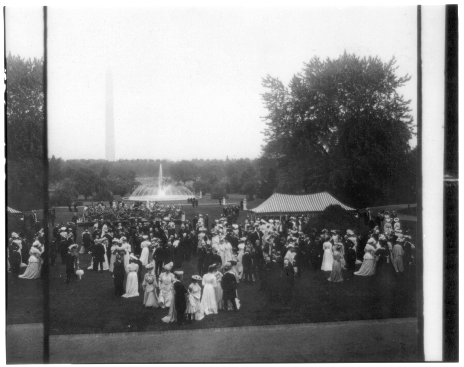 Pres. Roosevelt's lawn party on the White House grounds, c1905. — historic photograph