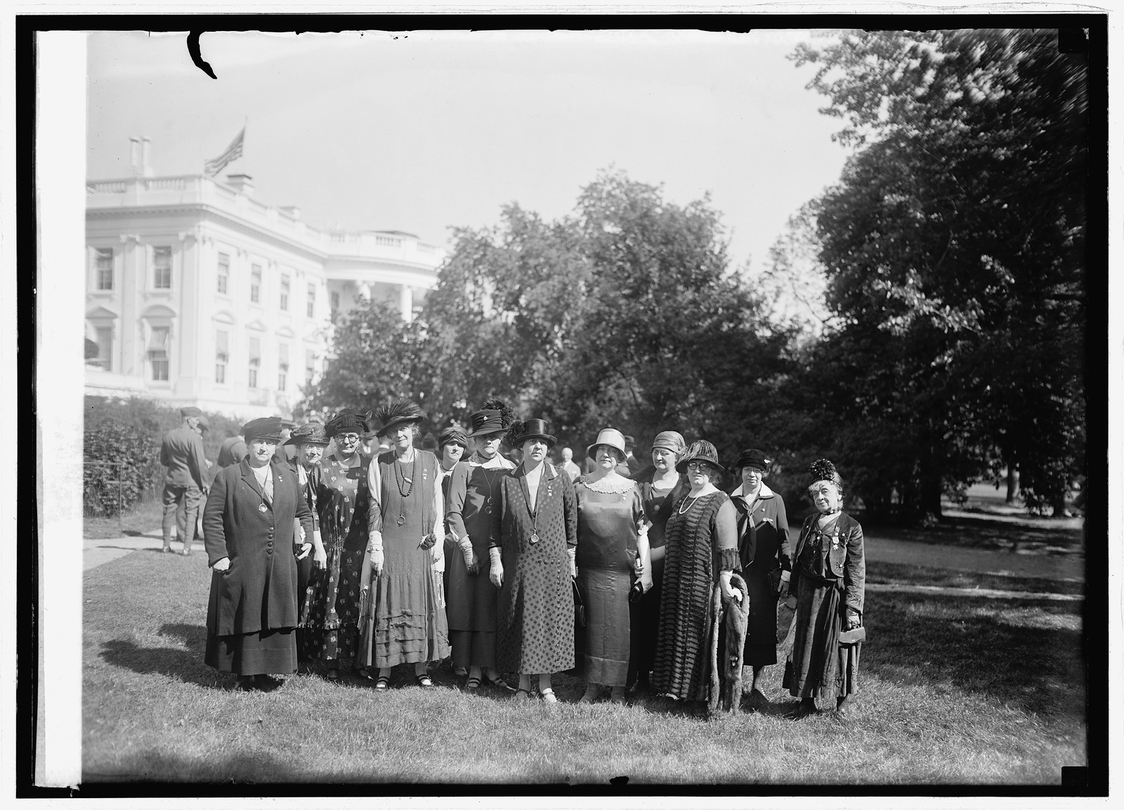 Ladies of Army & Navy Legion of Valor, 10/4/24, [19]24 October 4. — historic photograph