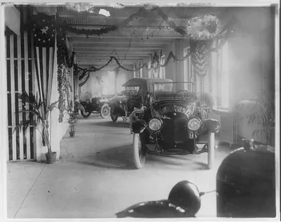 Exhibits at the Washington, D.C. auto show, March 3-10, 1917