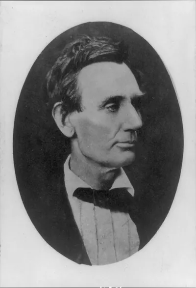 Abraham Lincoln, head-and-shoulders portrait, facing right