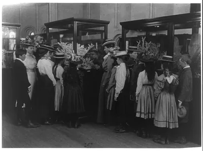 [Washington, D.C. school children on field trip - at the Smithsonian]