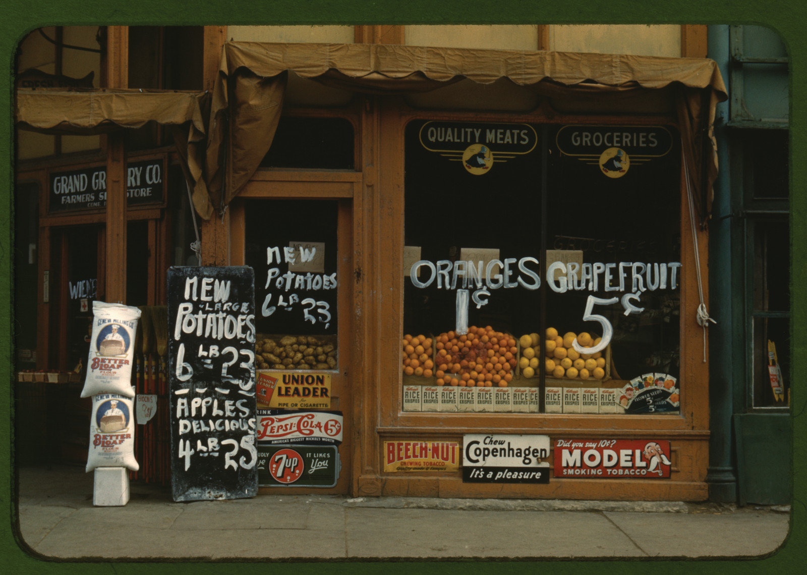 Grand Grocery.tif Grand Grocery Co., Lincoln, Neb, c. 1942 — historic image