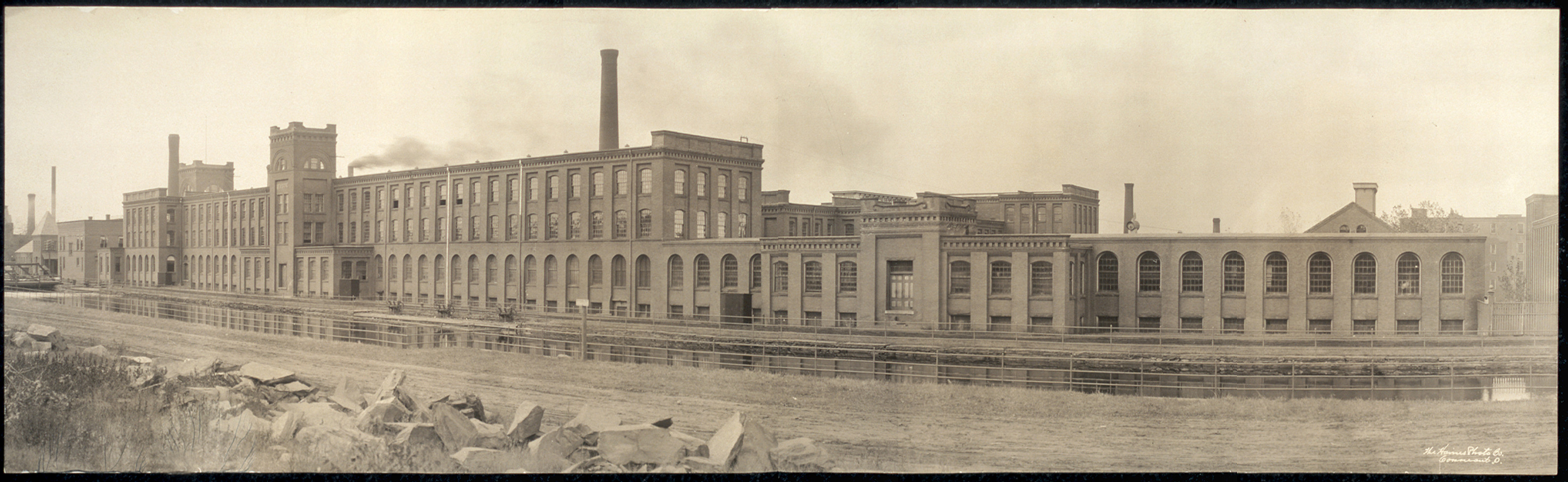 Holyoke Parsons Paper, Massachusetts, 1909, 1909 — historic image