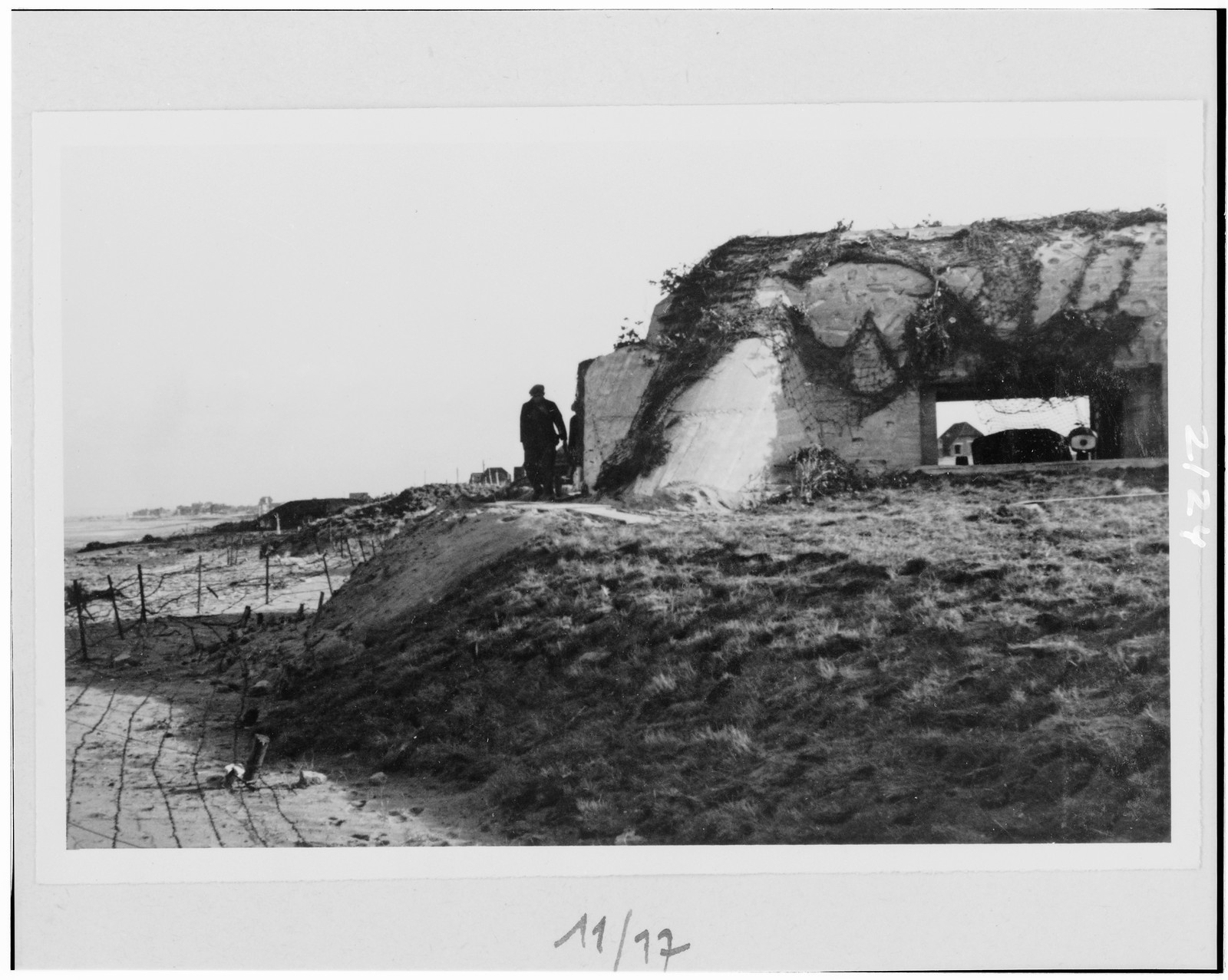 KWK-Stand (Kampfwagenkanone), [1944] — historic photograph