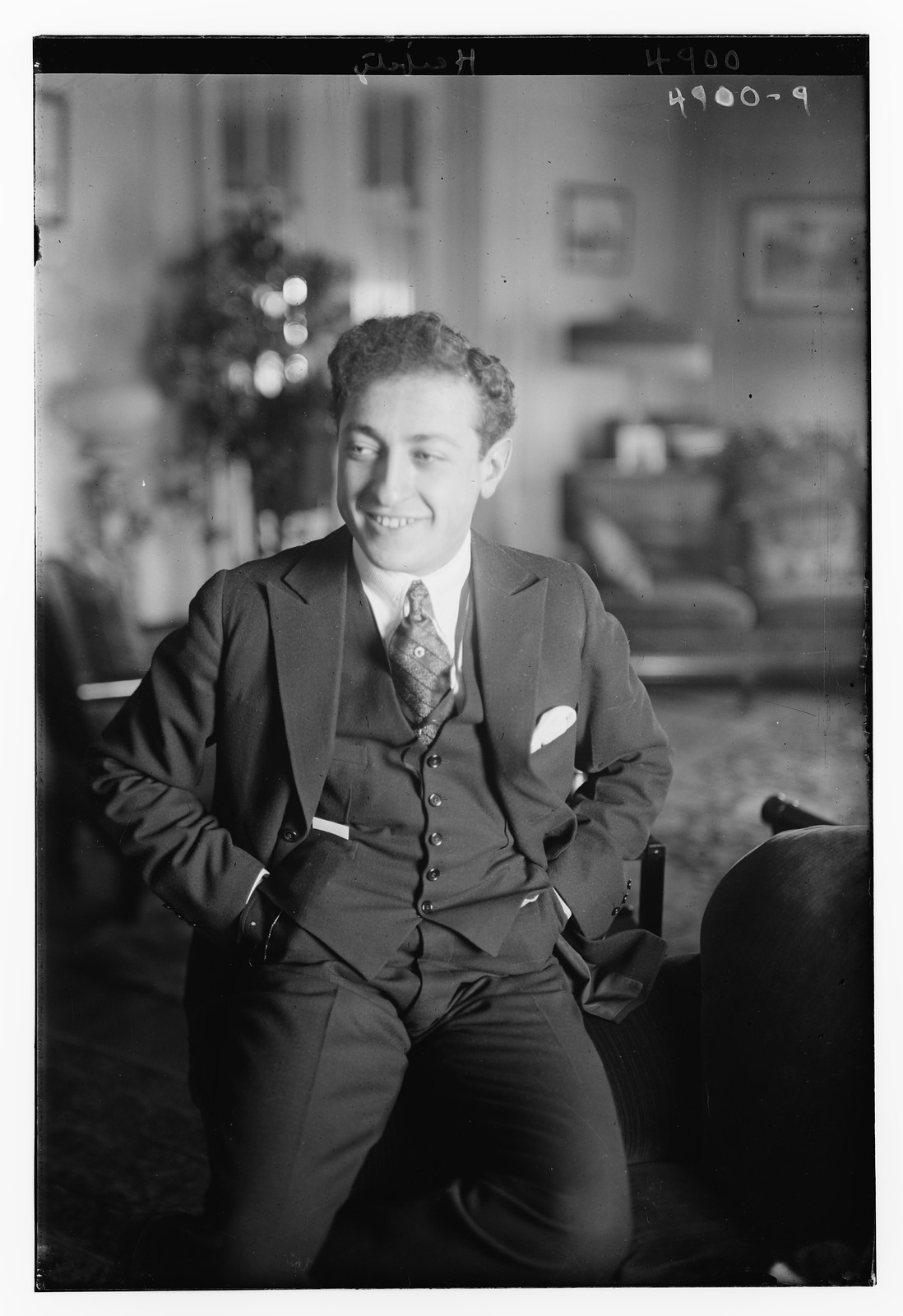 Heifetz, n/a — historic photograph