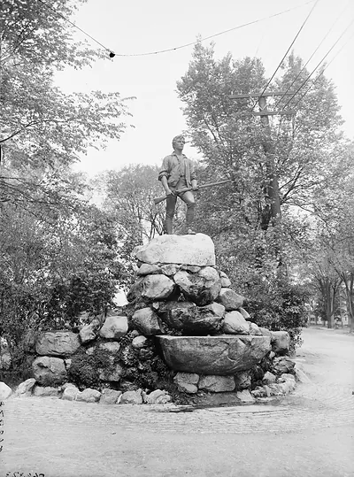[Minuteman memorial, possibly Lexington, Massachusetts]