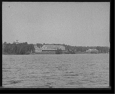 [Saranac Inn, Upper Saranac Lake, Adirondack Mts., N.Y.]