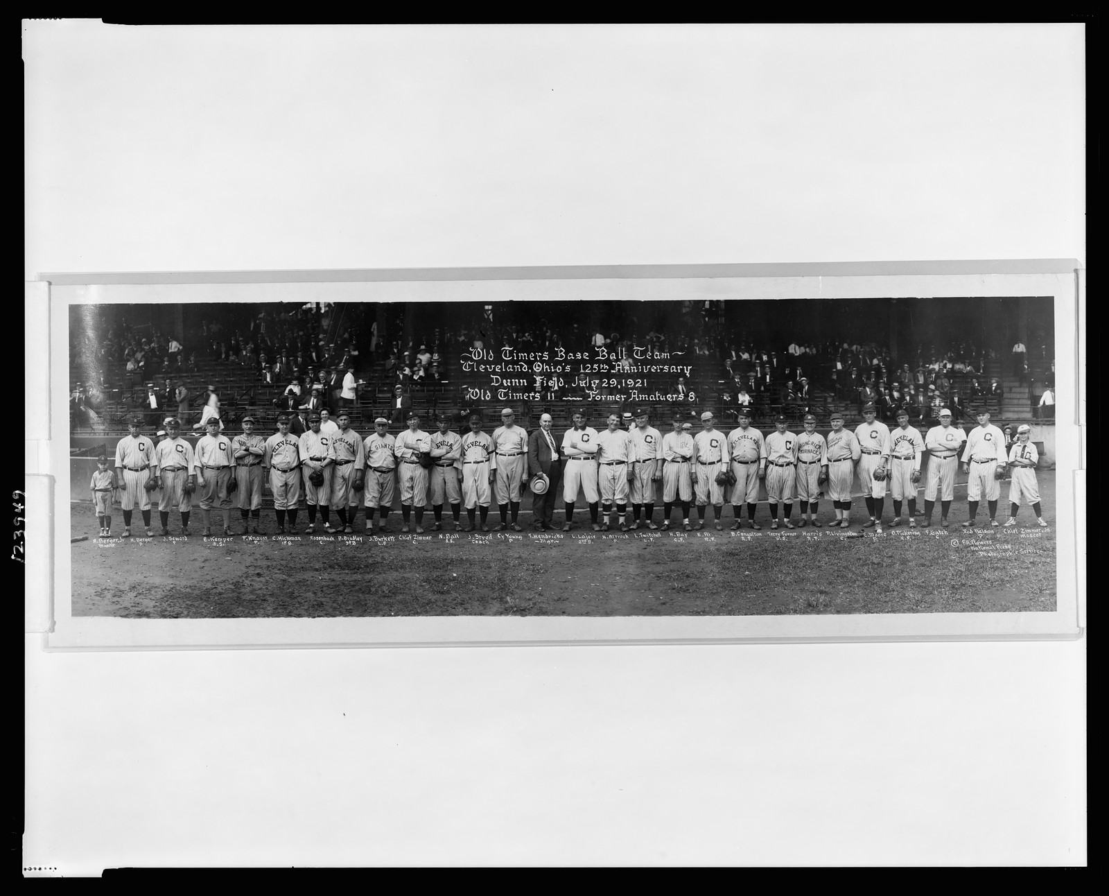Old Timers base ball team, Cleveland Ohio's 125th Anniversary, Dunn Field, July 29, 1921, Old Timers 11 - Former Amateurs 8, 1921 July 29. — historic photograph