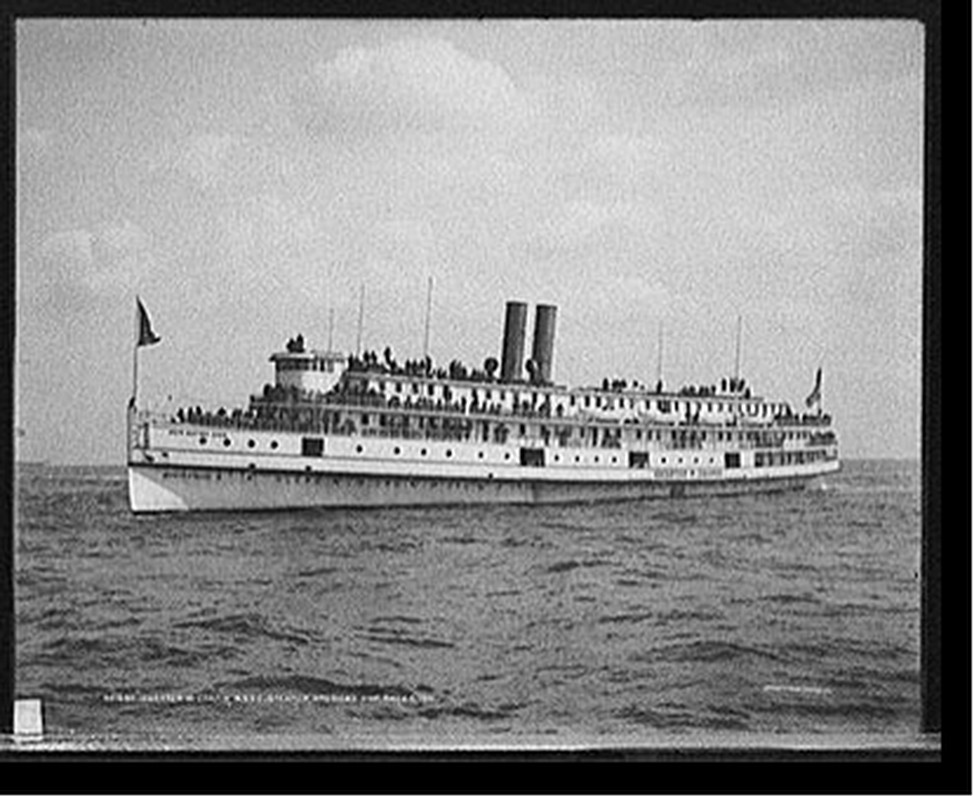 Chester W. Chapin, N.Y.Y.C. [New York Yacht Club] steamer, America's Cup races, 1901 — historic photograph