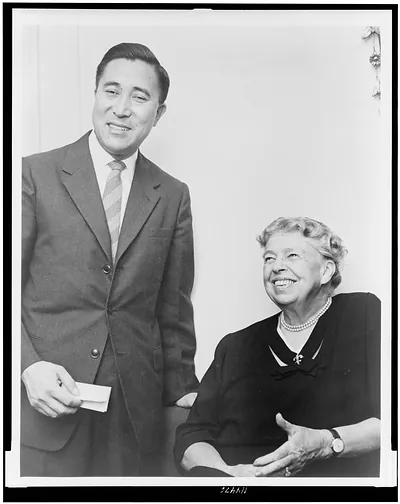 [Mrs. Eleanor Roosevelt with Mr. Gyalo Thondup, brother of the Dalai Lama of Tibet] / photograph by Tommy Weber.