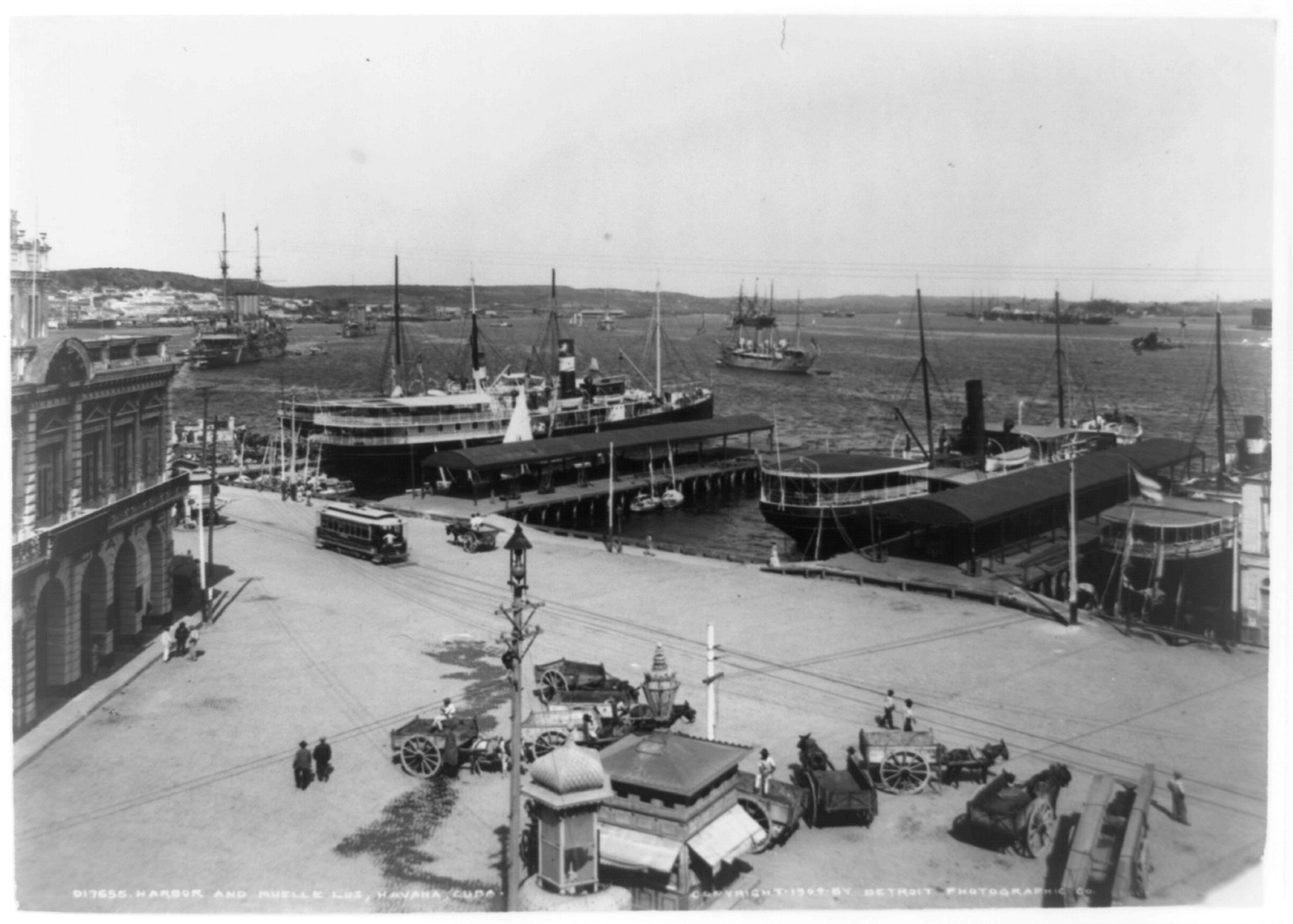Harbor and Muelle Lus, Havana, Cuba, c1904. — historic photograph