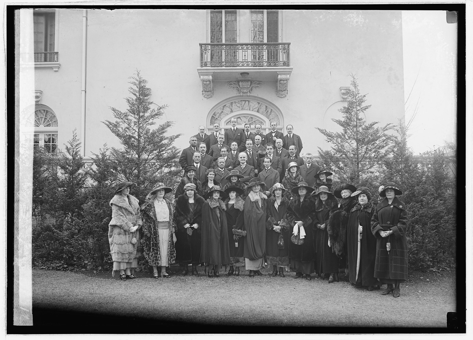 Central Am. group, [1922] — historic photograph