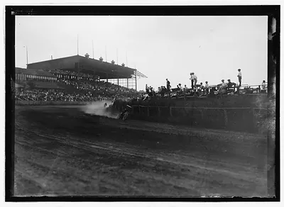 Motorcycle races, Benning, Md., [i.e., Washington, D.C.], 1917