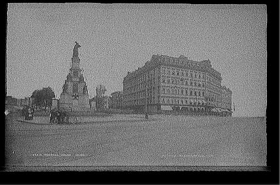 Russell House, Detroit, [between 1880 and 1905] — historic photograph