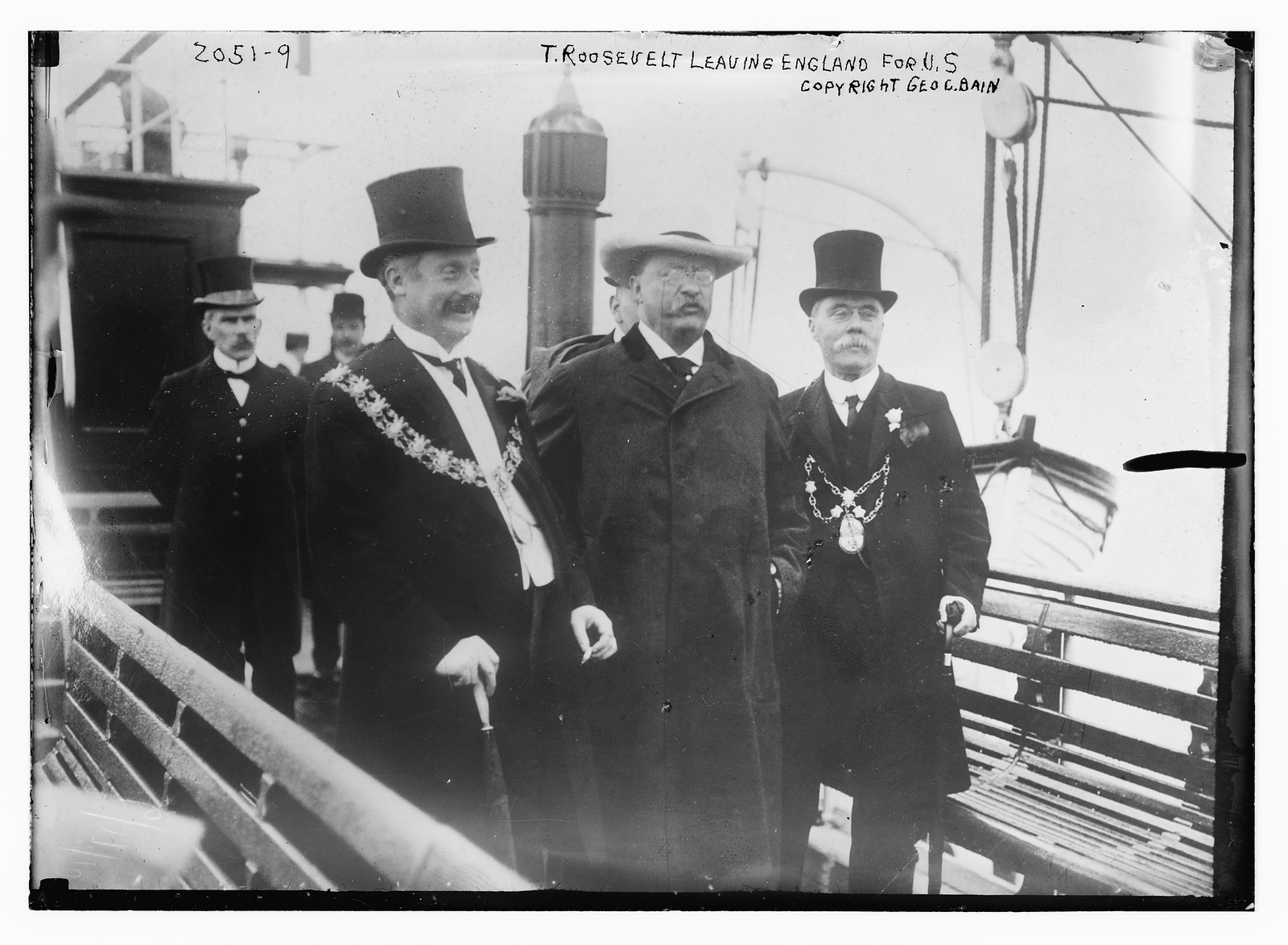 T. Roosevelt leaving England for U.S., n/a — historic photograph