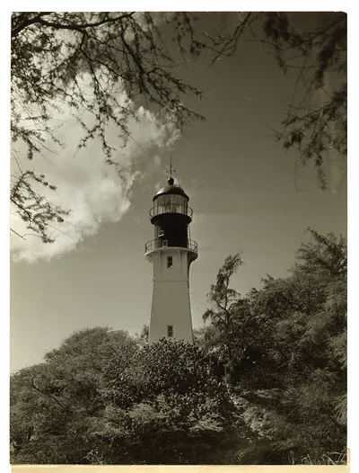 Federal lighthouse service in Hawaii. Diamond Head Lighthouse, Honolulu, Hawaii