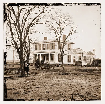 Alexandria Virginia (vicinity). Gen. Samuel P. Heintzelmans headquarters at Fort Ly