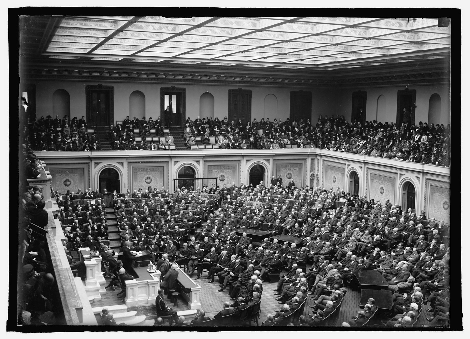 [Congress, Washington, D.C.], [between 1909 and 1940] — historic photograph