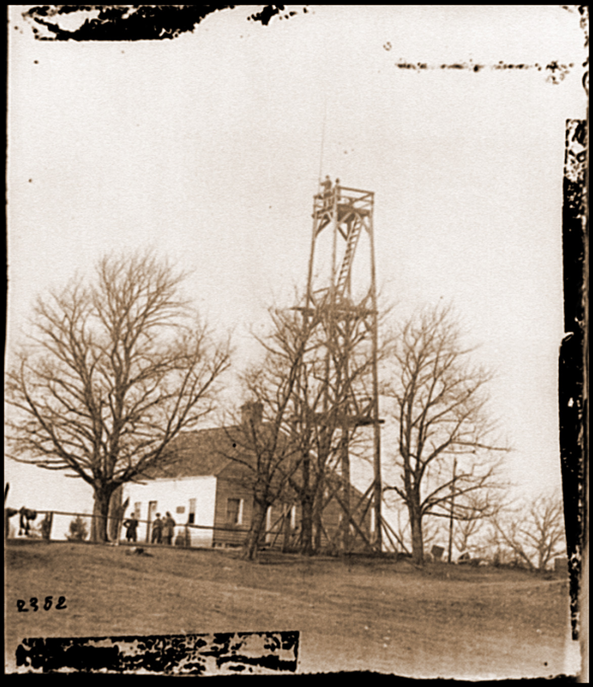 Petersburg Va. Signal tower at 14th New York Heavy Artillery headquarters, 1860 — historic photograph