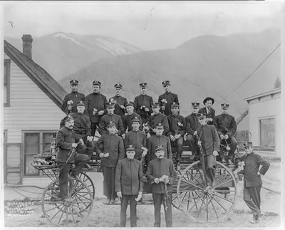 Mullan [Idaho] Fire Dept., Decoration Day, 1912