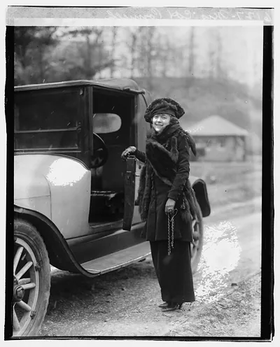 Mrs. C. H. Connelly