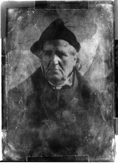[Philander Chase, head-and-shoulders portrait, slightly to the left with eyes facing front, wearing clerical cap]