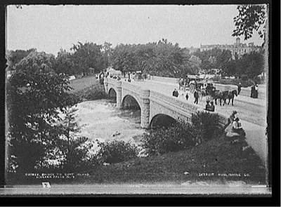 Bridge to Goat Island, Niagara Falls, N.Y.
