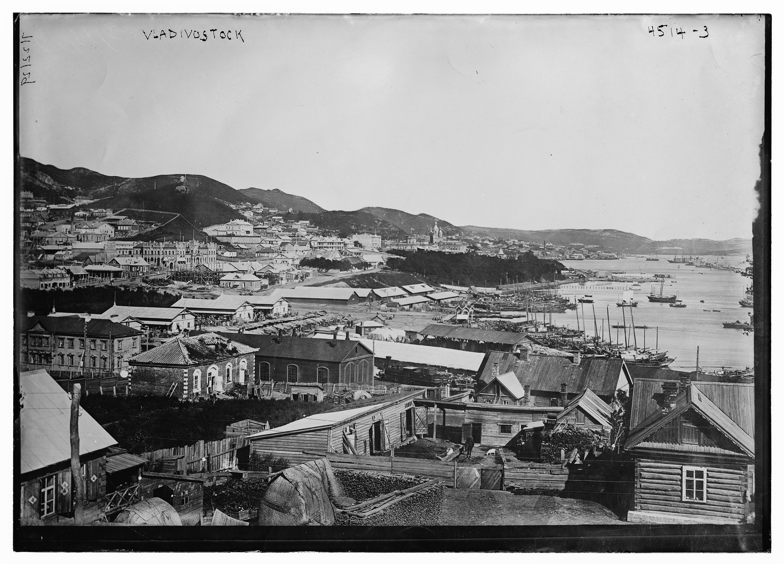 Vladivostock i.e. Vladisvostok, n/a — historic photograph