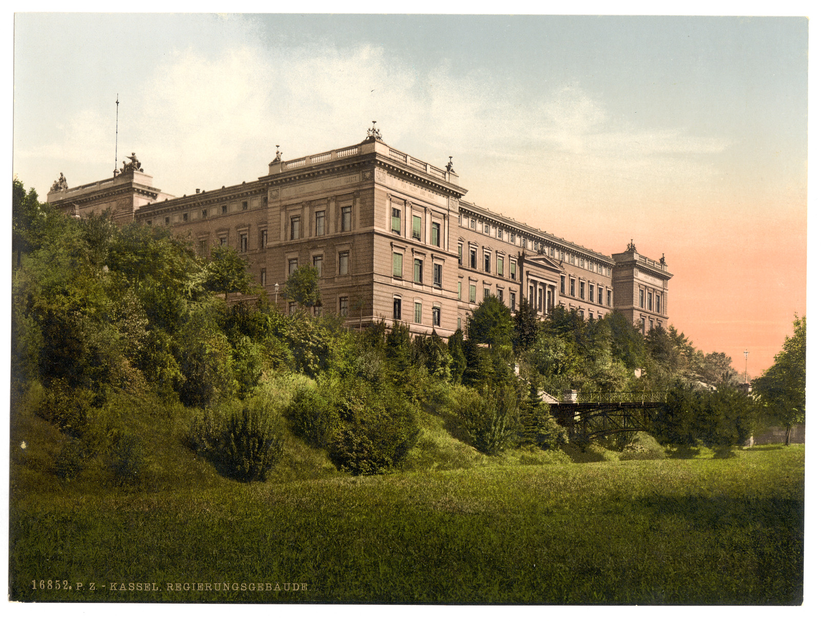 Government building Cassel (i.e. Kassel) Hesse-Nassau Germany, [between ca. 1890 and ca. 1900]. — historic print