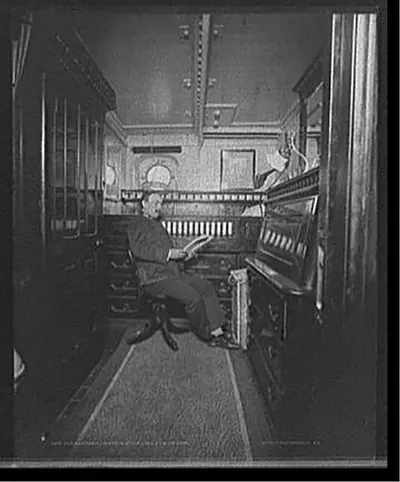 U.S.S. Cincinnati, Executive Officer Kelley in his room