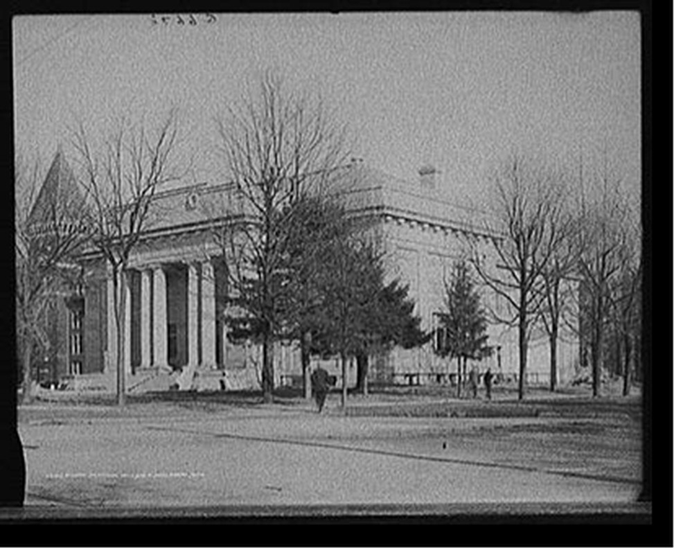 Alumni Memorial Hall, U. of M. [University of Michigan], Ann Arbor, Mich., [between 1900 and 1910] — historic photograph