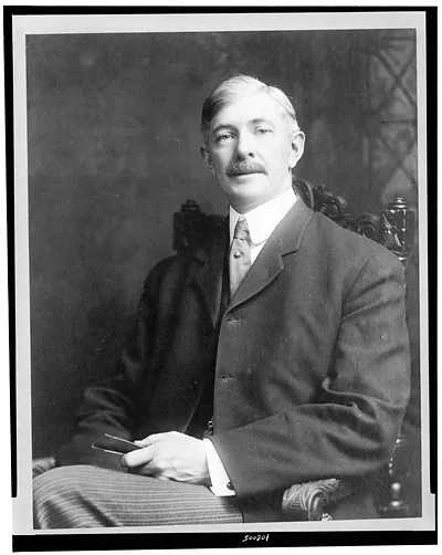 [Dr. Albert Shaw, three-quarter length portrait, seated, facing slightly left]