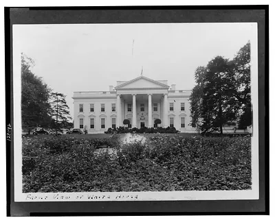 Front view of White House