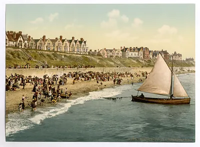 Yacht starting Clacton-on-Sea England