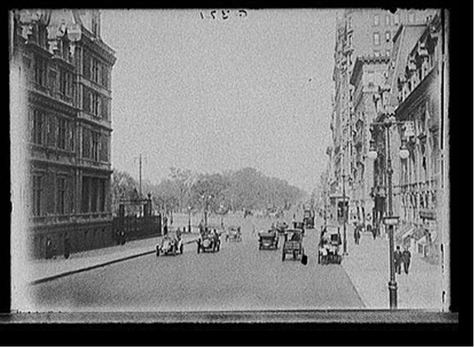 [Fifth Avenue at Fifty-seventh Street, north to Central Park, New York City], [between 1900 and 1920] — historic photograph