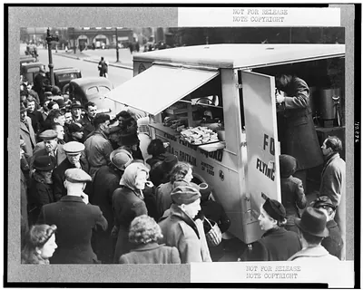 Queen's Messenger food convoy relieves blitzed Coventry
