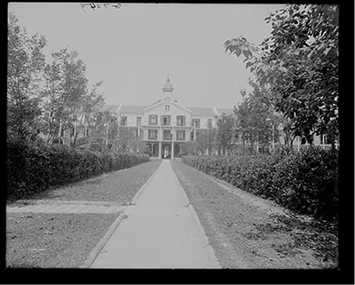 [Main building, Spring Hill College, Mobile, Alabama]